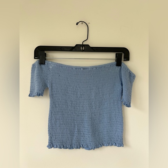 Medium off the shoulder top essentials by full tilt - Picture 3 of 4